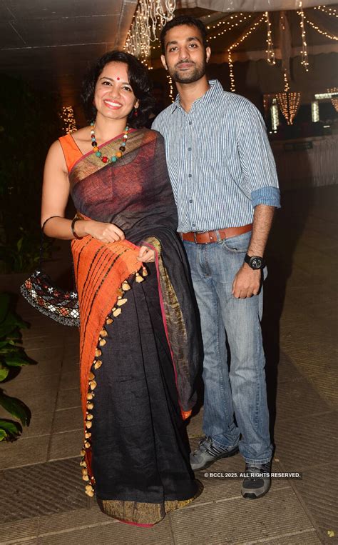 Singer Sachin Warrier and Pooja's wedding reception- The Etimes ...