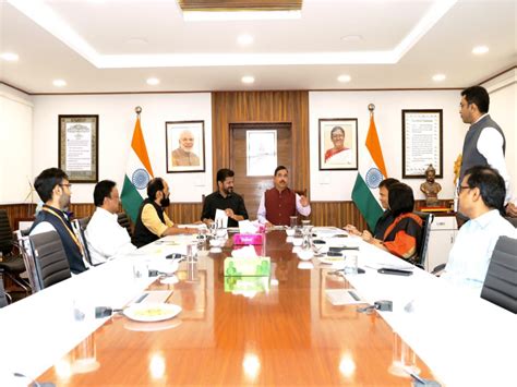 Telangana urges Centre to procure 30 LMT parboiled rice for 2025-26 ...