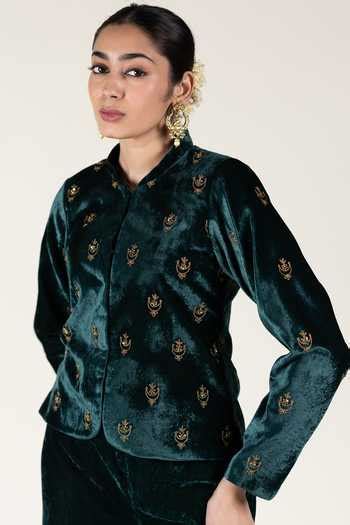 Buy Green Silk Embroidery Mandarin Collar Chandni Aari Velvet Jacket ...