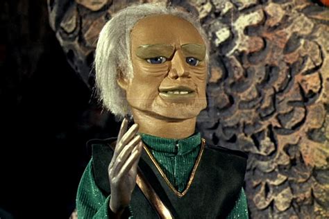 The Prop Gallery | Alien puppet hand