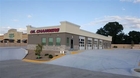 Oil Change Buildings - Framing Systems for Lube Centers