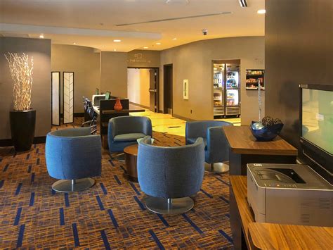 Courtyard by Marriott San Diego Airport/Liberty Station Go San Diego