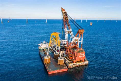 HUA TIAN LONG, Crane Ship - Details and current position - IMO 9446362 ...