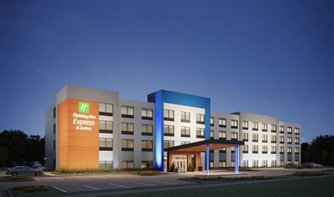 HOLIDAY INN EXPRESS & SUITES HUNTSVILLE NORTHEAST BY IHG - Hotel ...