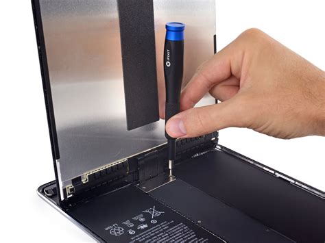 Bright spot on iPad Pro 10.5 screen | Page 29 | MacRumors Forums