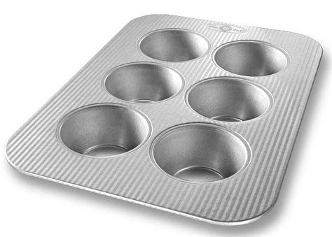 Amazon.com: USA Pan Jumbo Texas Muffin Pan, 6 Well, Nonstick & Quick ...