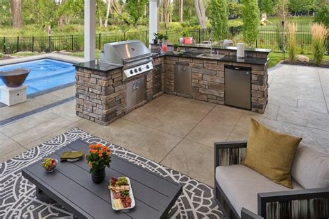 How To Built Rustic Outdoor Kitchen Designs