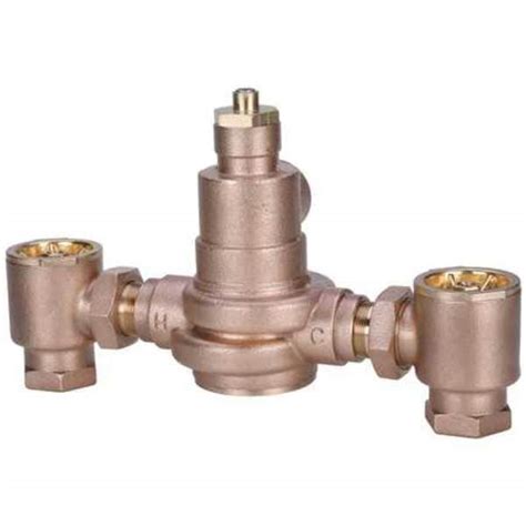 Powers Mixing Valve, Brass, 110 gpm 1 1/4 x 1 1/4 LFMM433-1 | Zoro