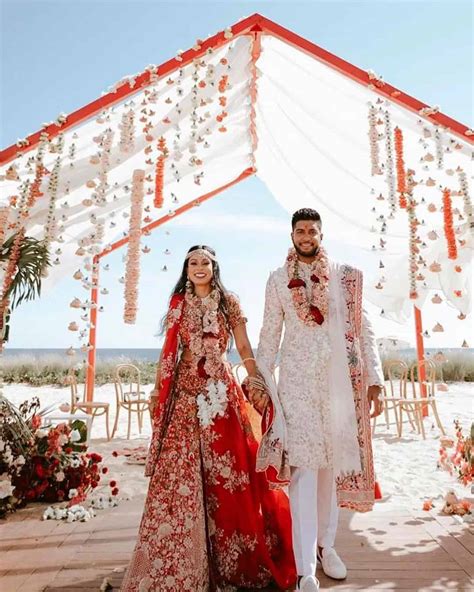 Indian Bride Entry Wedding Songs 的图像结果