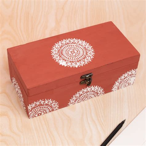 Stencil Art MDF box – Itsy Bitsy