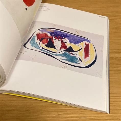 Undercover Surrealism: Georges Bataille and DOCUMENTS / Dawn Ades ...