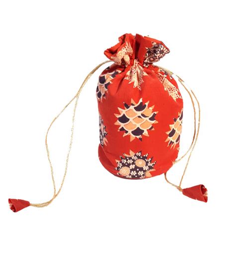 Handicraft Accessories | Bags, Jewelry, Perfumes | CCIE