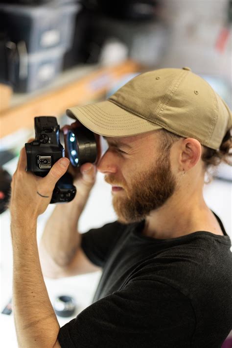 Camera Sensor Cleaner Guy 的图像结果