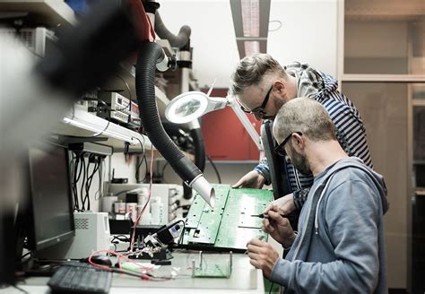 Native Instruments Office Photos