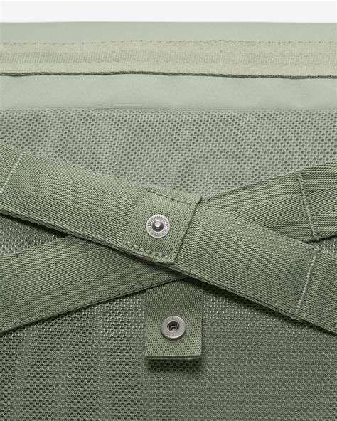 Nike Utility Power 2.0 Duffel Bag (Small, 31L). Nike IN