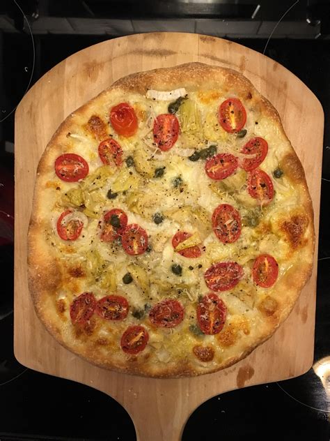 White Pizza with plum tomorrow’s, artichoke hearts, onions, and capers ...