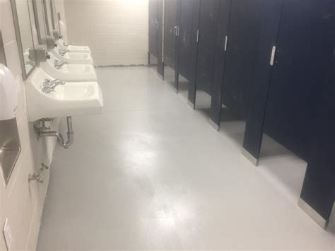 Commercial-Grade Rubber Flooring | DIY Poured Rubber Flooring