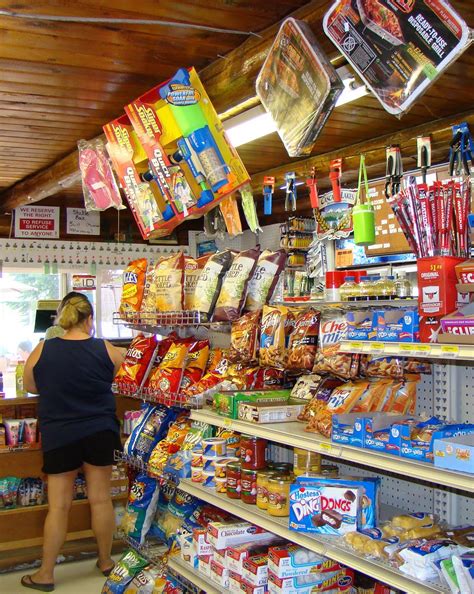 Central Oregon: North Twin Lake, Twin Lakes Resort and Crane Prairie Resort