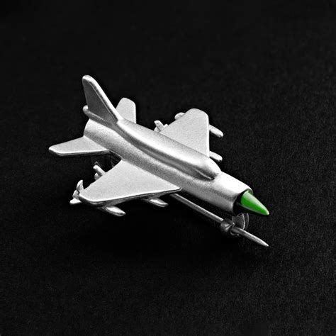 Buy Mig 21 Look Brooch For Men Online In India Great Deal – MILITARY ...