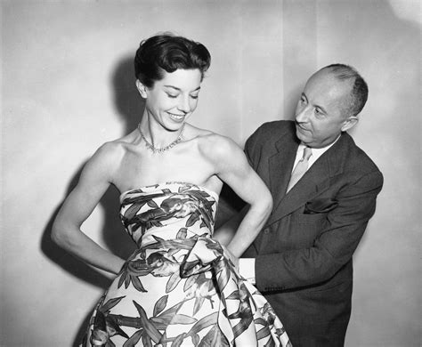 Christian Dior | Biography, Haute Couture, Fashion House, New Look ...