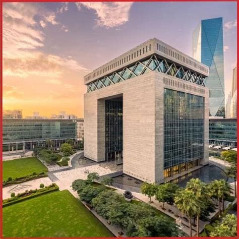 Dubai Launches Financial Experts Program to Develop Emirati Leaders