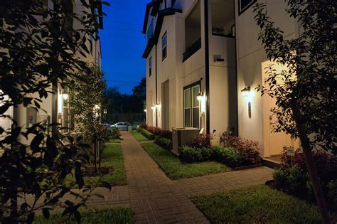 The Corner at Buffalo Pointe