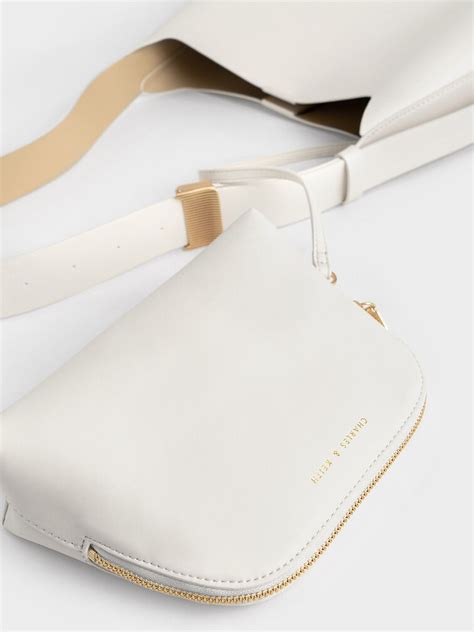 Edna Tote Bag - Cream - CHARLES & KEITH IN