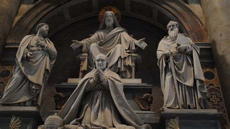 Vatican Catacombs Tickets and Tours - Hellotickets