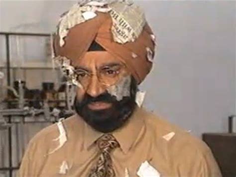 Sudha Chandran turns anchor for the show 'Crime Alert' - Times of India