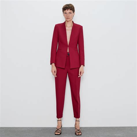 Politician Clothes 的图像结果