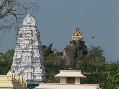 Religious Places in Adilabad, Masjid and Temples in Adilabad
