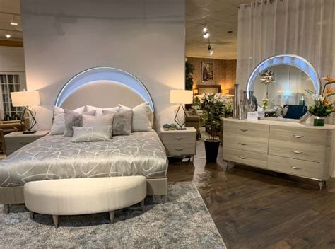 Eclipse Bedroom Set Collection By Michael Amini .Upholstered Bed W ...