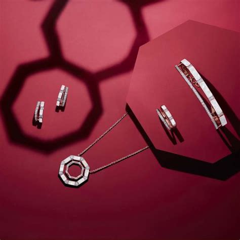 Designer Bridal Diamond Necklace Set Online | ORRA