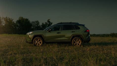 The Toyota SUV With The Highest Driving Range