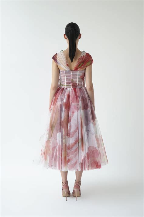 Sculpted flower Corseted midi – Gauri and Nainika