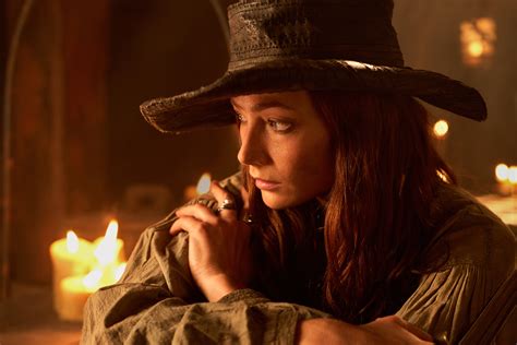 Clara Paget as Anne Bonny in Black Sails Season 4 | Black sails anne bonny, Black sails, Black ...