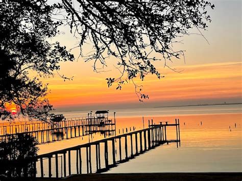 Me and the Sea-cozy waterfront apartment - Guest suites for Rent in San ...