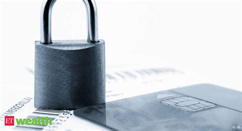 Insurance for cards: How card protection plans work - Important points ...