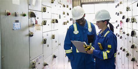 Electric Training And Courses | Schneider Electric India