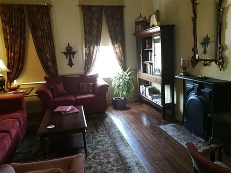 COMO INN - Guesthouse Reviews & Photos - Tripadvisor