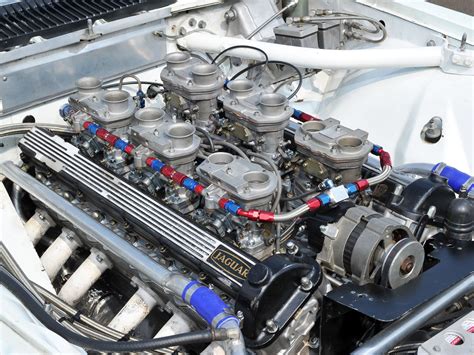 V12 Engine
