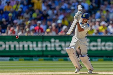 "Clearly hit the glove" - Ponting on Yashasvi Jaiswal's controversial ...