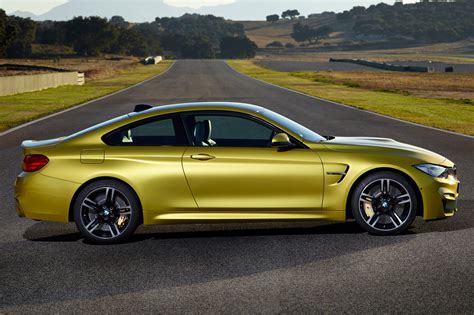 2015 BMW M4 VINs, Configurations, MSRP & Specs - AutoDetective