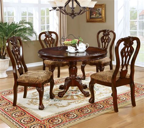 Vintage Dining Table with Chairs | Formal round dining room table ...