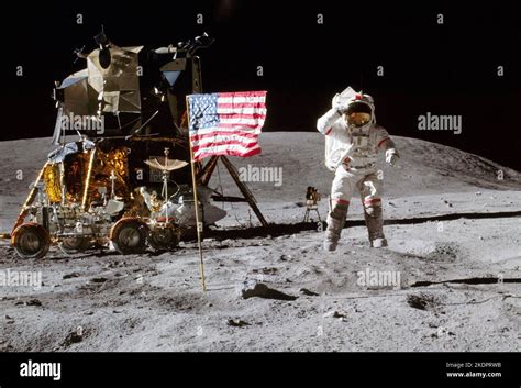 NASA Space Program 的图像结果