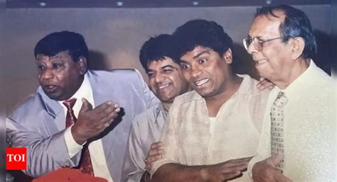 Johny Lever pays heartfelt tribute to Junior Mehmood at 40th day prayer ...