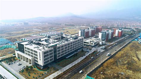 中国石油大学（华东）正式注册青岛，还带给西海岸一家市值600亿的上市公司_主校区