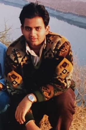 Sonu Agrawal Memorial Chair Donate Now | GiveBack | DoRA | IIT Kanpur