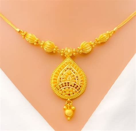 CHIRAYIL GOLD AND DIAMONDS