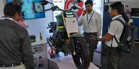 ARAI reveals new mild hybrid powertrain for 2- and 3-wheelers at SIAT ...